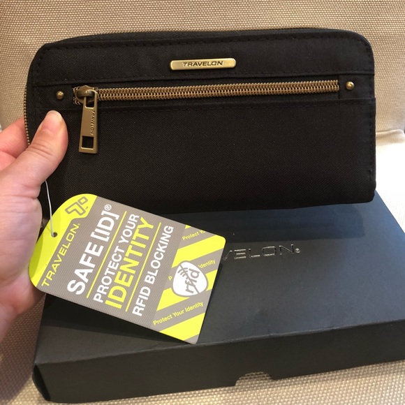 Travelon Handbags - Travelon